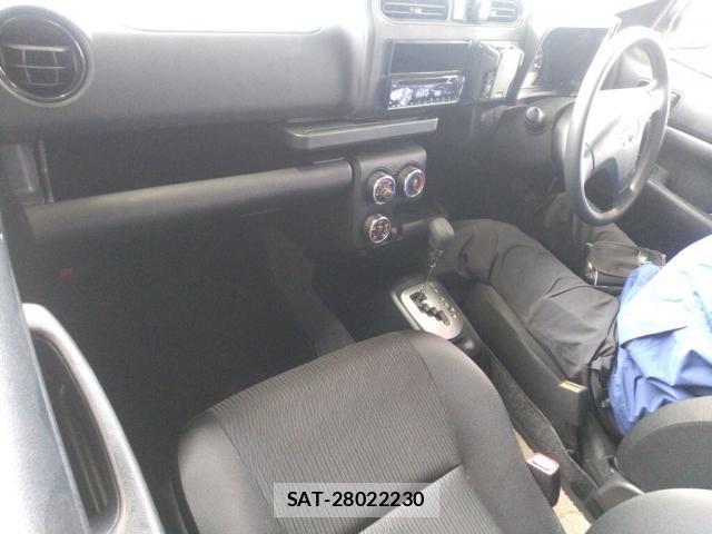 Toyota PROBOX 2024-06 8874653-2