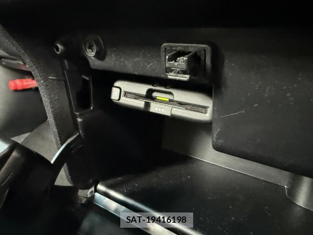 Toyota PROBOX 2021-08 8874663-6