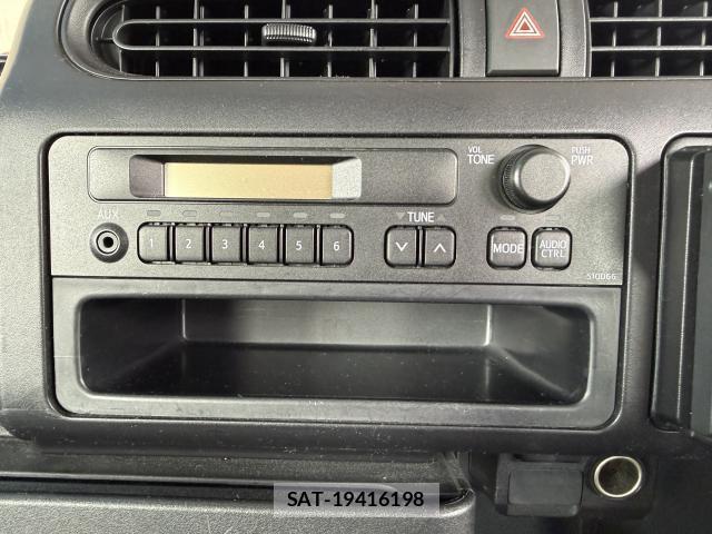 Toyota PROBOX 2021-08 8874663-8