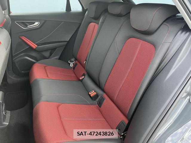 Audi Q2 2018-03 8875519-14
