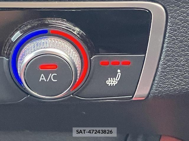 Audi Q2 2018-03 8875519-9