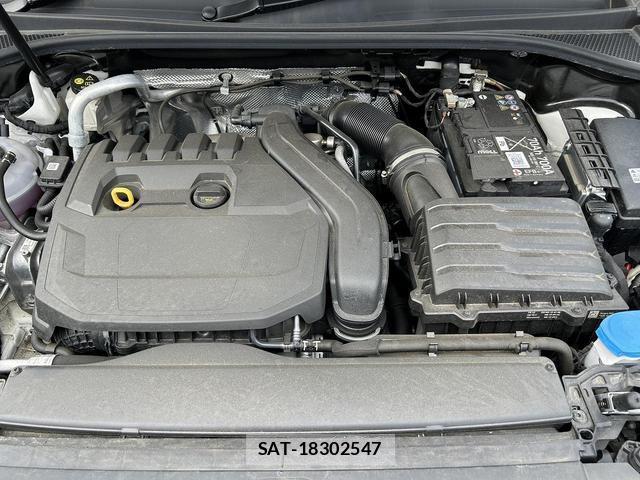Audi Q3 2024-02 8875518-16