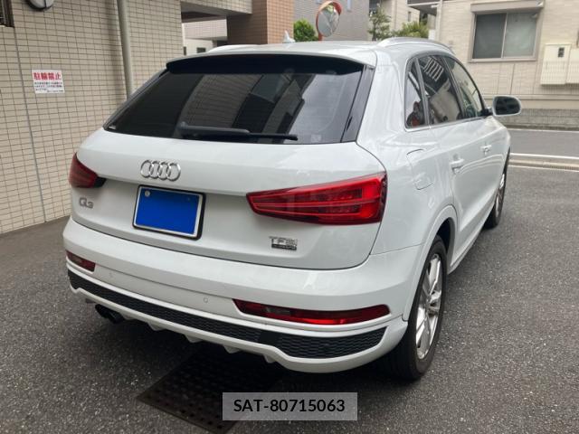 Audi Q3 2015-06 8873558-12