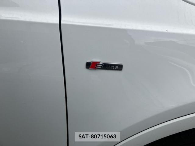 Audi Q3 2015-06 8873558-4