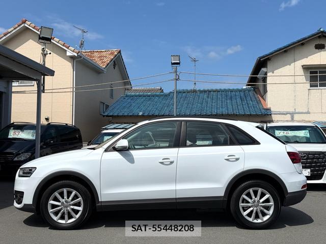 Audi Q3 2012-09 8874537-8