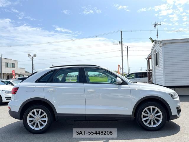Audi Q3 2012-09 8874537-9