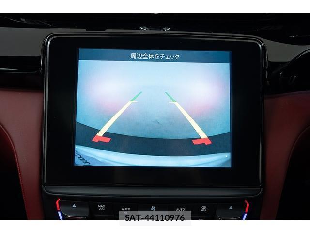 Maserati QUATTROPORTE 2019-07 8874325-4