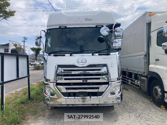 UD Trucks QUON 2018-06 8875029-1