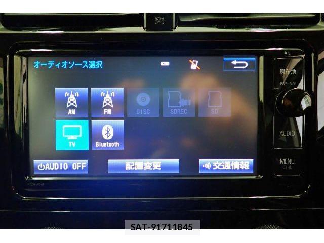 Toyota RACTIS 2015-09 8875512-19