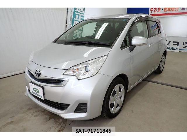 Toyota RACTIS 2015-09 8875512-3