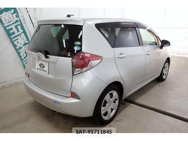 Toyota RACTIS 2015-09 8875512-4