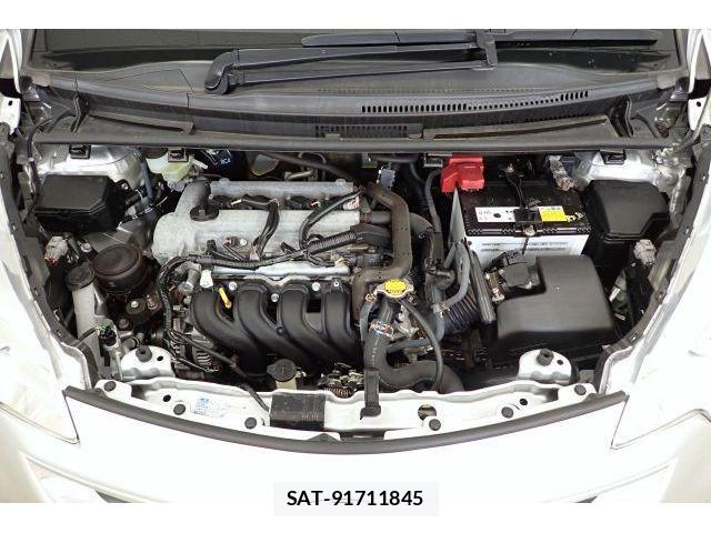 Toyota RACTIS 2015-09 8875512-7