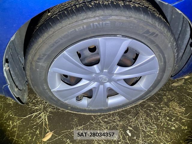Toyota RACTIS 2010-01 8875692-2