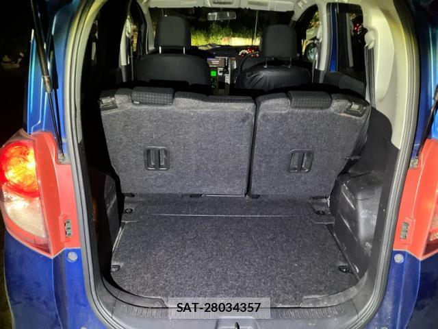 Toyota RACTIS 2010-01 8875692-5