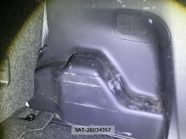 Toyota RACTIS 2010-01 8875692-8