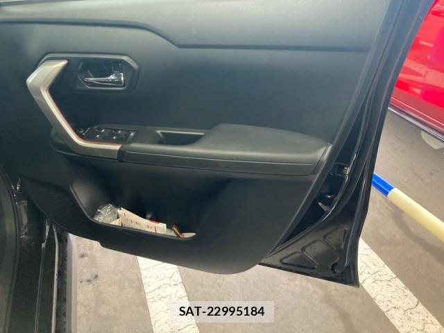 Toyota RAIZE 2022-07 8873374-6
