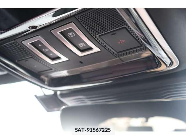 Land Rover RANGE ROVER VELAR 2023 8872606-9