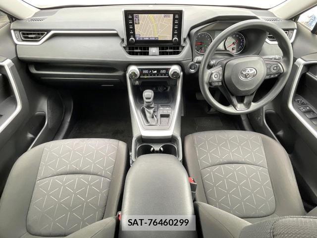 Toyota RAV4 2021-01 8873082-1