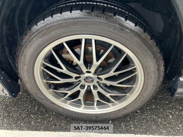 Toyota RAV4 2019-07 8873334-4
