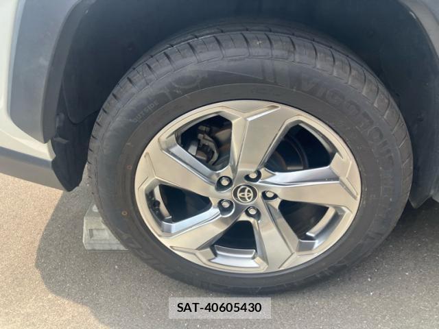 Toyota RAV4 2020-04 8873460-6