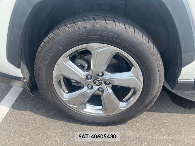 Toyota RAV4 2020-04 8873460-8