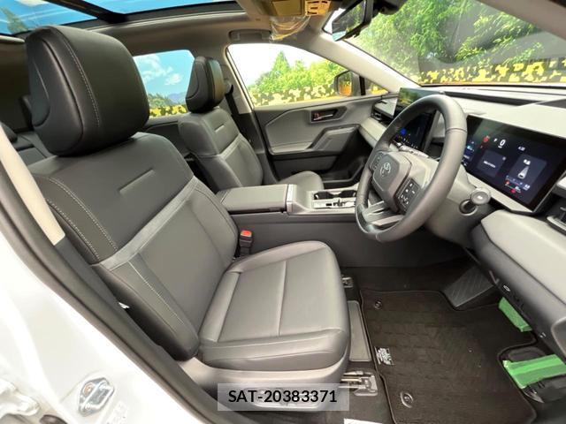 Toyota RAV4 2026-03 8873497-8