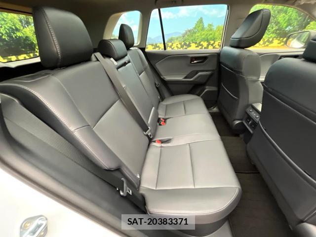 Toyota RAV4 2026-03 8873497-9
