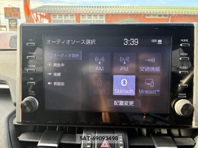 Toyota RAV4 2020-09 8873768-10