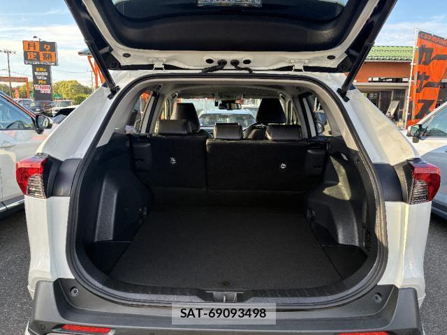 Toyota RAV4 2020-09 8873768-5