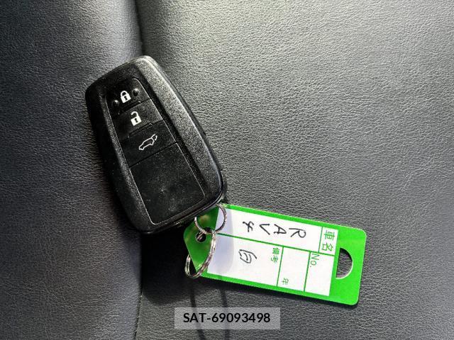 Toyota RAV4 2020-09 8873768-6