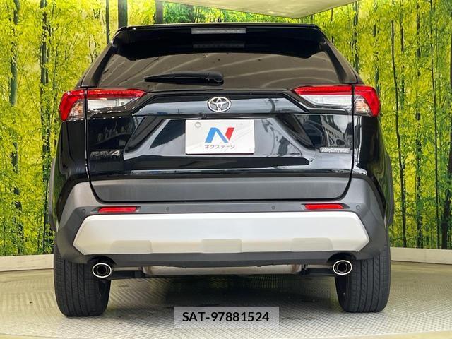 Toyota RAV4 2022-04 8873777-14