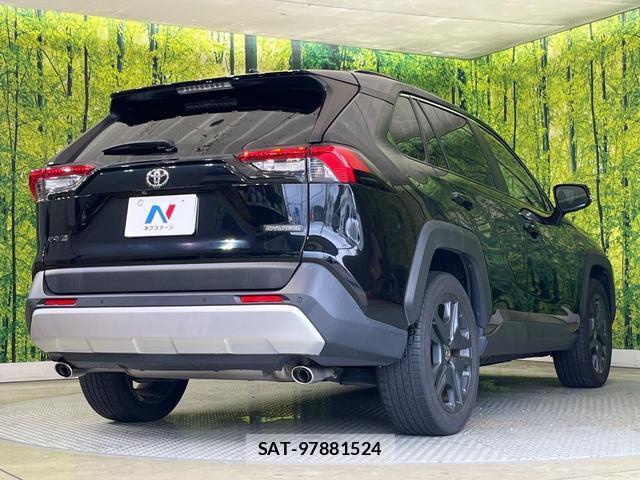 Toyota RAV4 2022-04 8873777-16