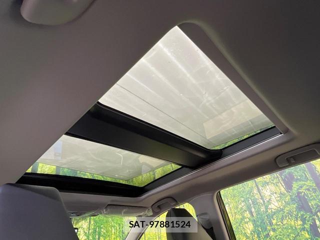Toyota RAV4 2022-04 8873777-2
