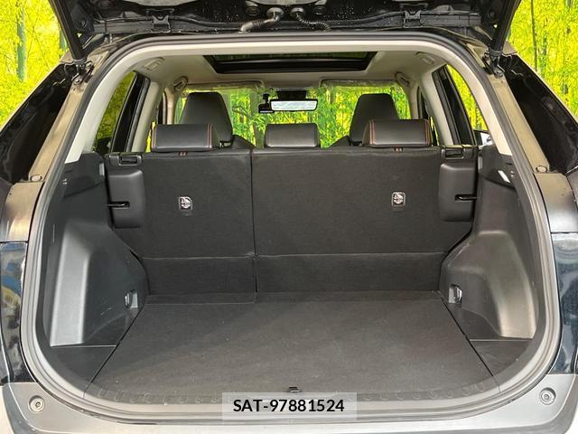 Toyota RAV4 2022-04 8873777-9