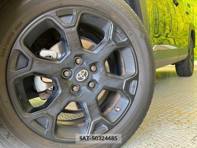 Toyota RAV4 2021-07 8873780-12