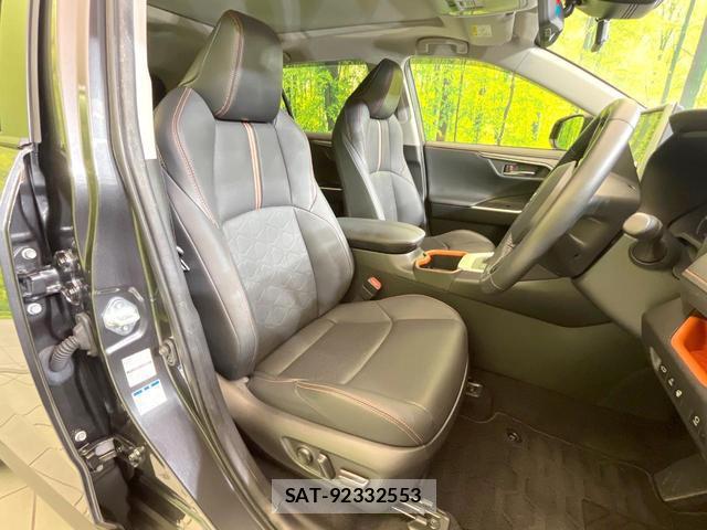 Toyota RAV4 2022-03 8874015-7