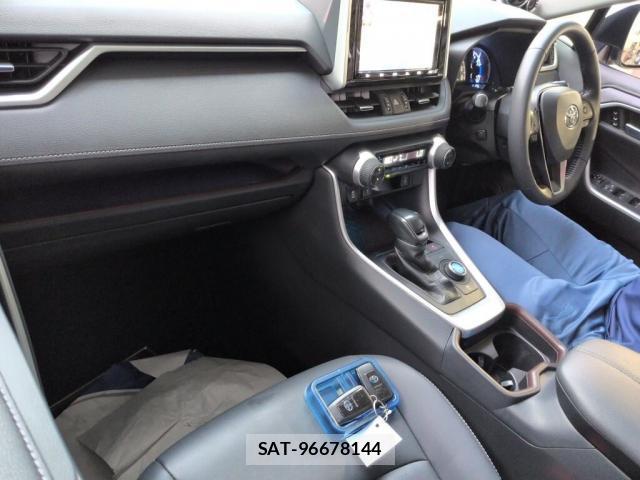 Toyota RAV4 2019-12 8874224-2