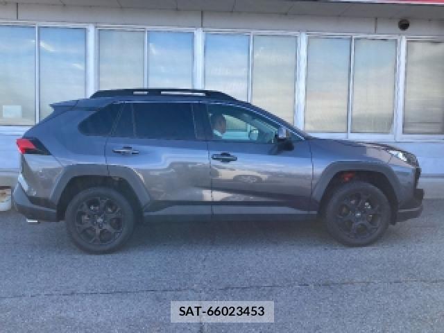 Toyota RAV4 2021-06 8874525-3