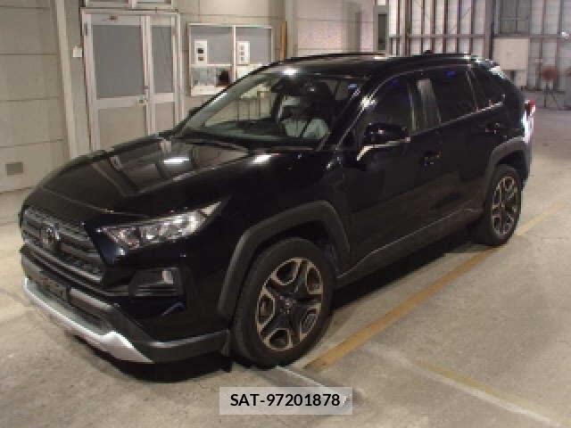 Toyota RAV4 2019-07 8874526-4