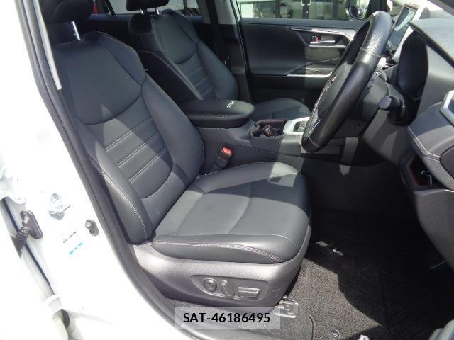 Toyota RAV4 2020-11 8874544-12