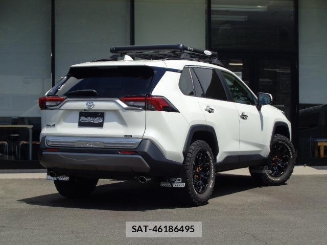 Toyota RAV4 2020-11 8874544-2
