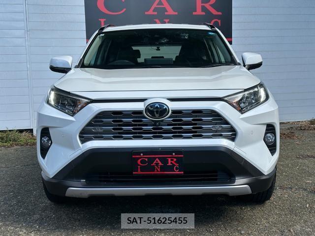 Toyota RAV4 2021-03 8874549-1