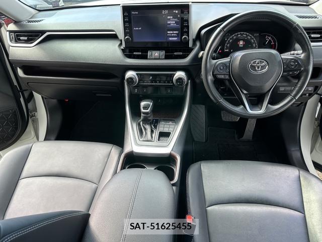 Toyota RAV4 2021-03 8874549-8