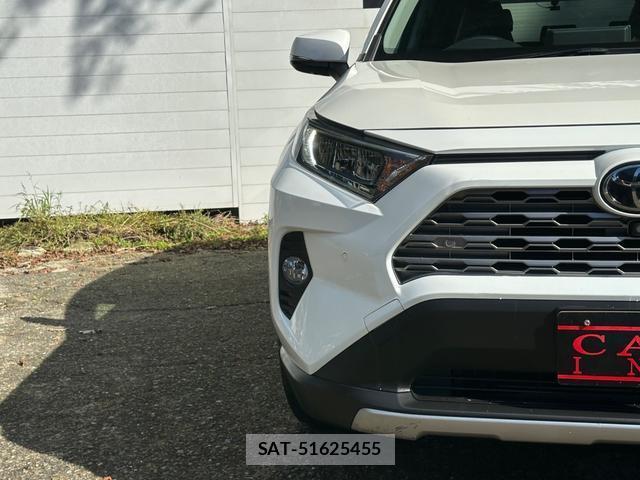 Toyota RAV4 2021-03 8874549-9