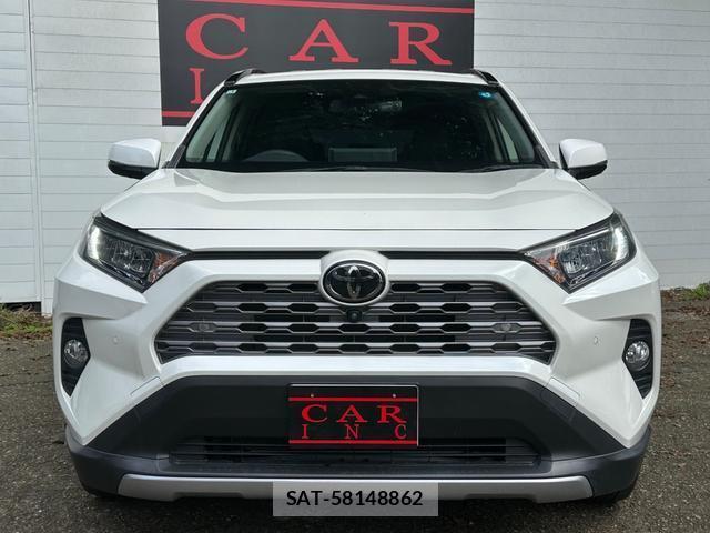 Toyota RAV4 2021-01 8874550-1