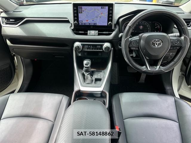 Toyota RAV4 2021-01 8874550-7