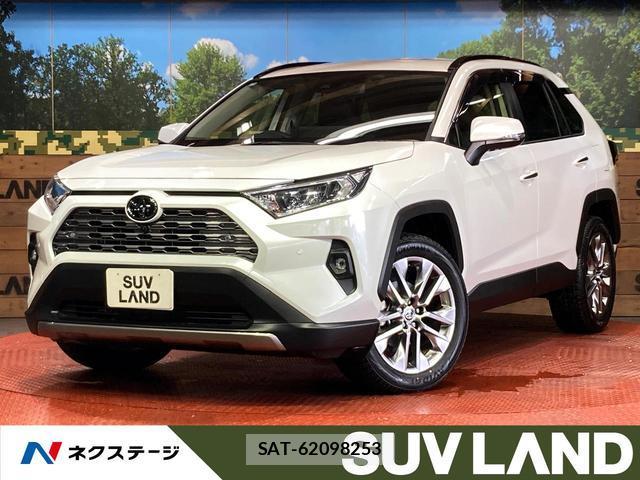 Toyota RAV4 2025-10 8874733-0