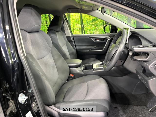 Toyota RAV4 2023-05 8874970-8