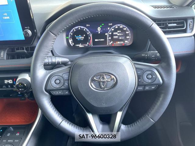 Toyota RAV4 2023-03 8875080-8