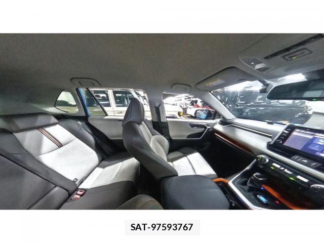 Toyota RAV4 2021-09 8875430-5
